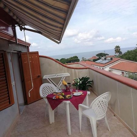 Case Vacanze Giardino Parghelia Luaran gambar