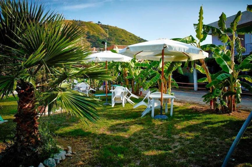 Case Vacanze Giardino Parghelia Luaran gambar