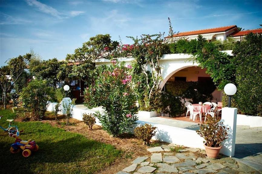 Case Vacanze Giardino Parghelia Luaran gambar