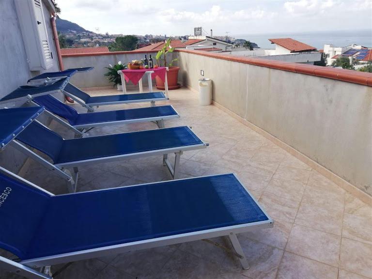 Case Vacanze Giardino Parghelia Luaran gambar