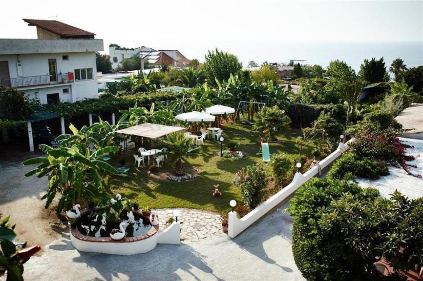 Case Vacanze Giardino Parghelia Luaran gambar